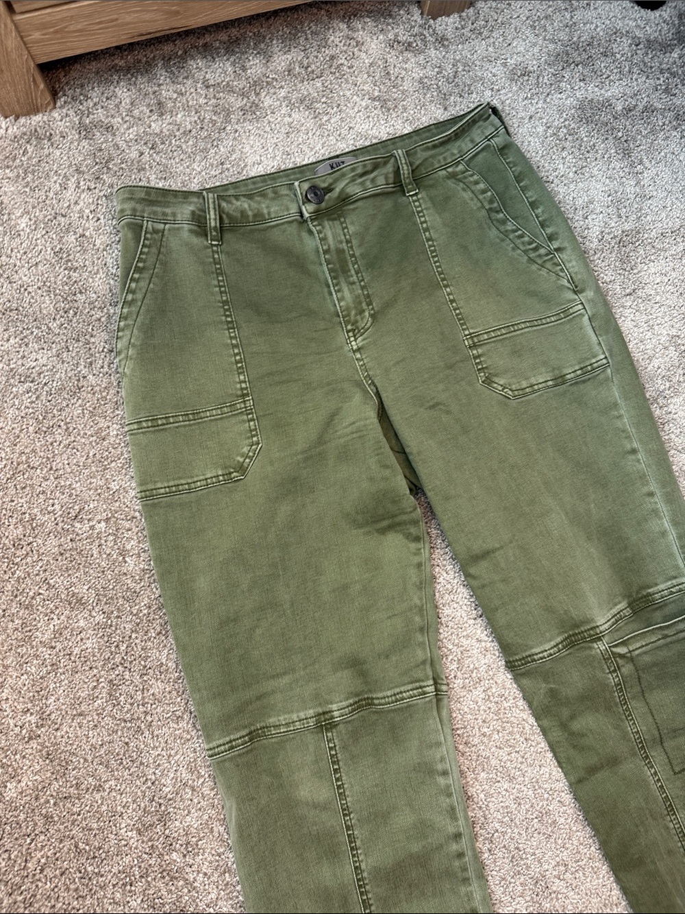Kut from the Kloth Olive Green Cargo Pants - Picture 4 of 8